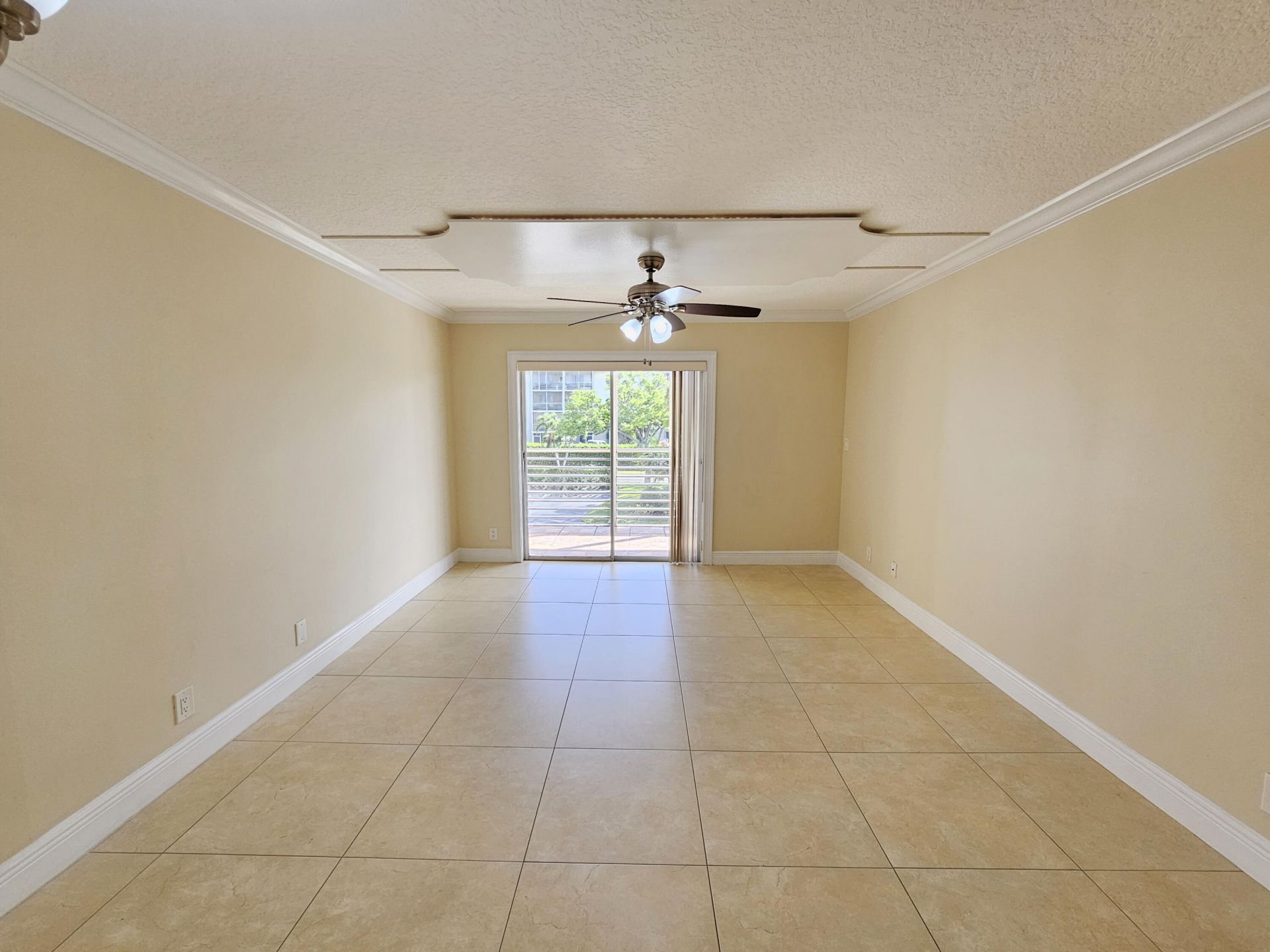 2562 Garden Drive N, Unit 202, Lake Worth Beach, FL 33461 Photo