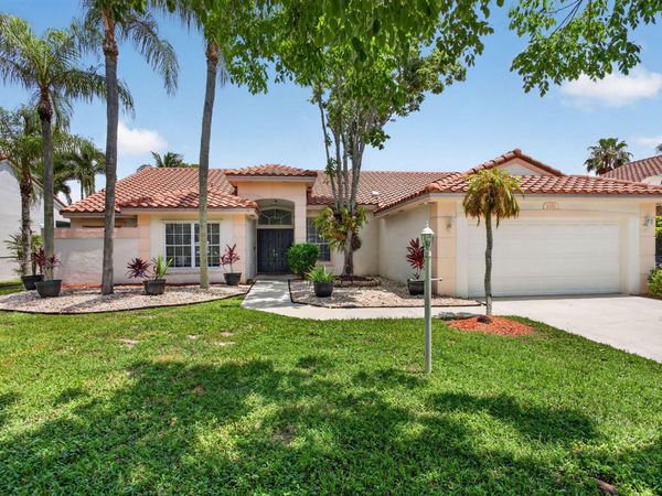 9175 NW 41st Manor, Coral Springs, FL 33065
