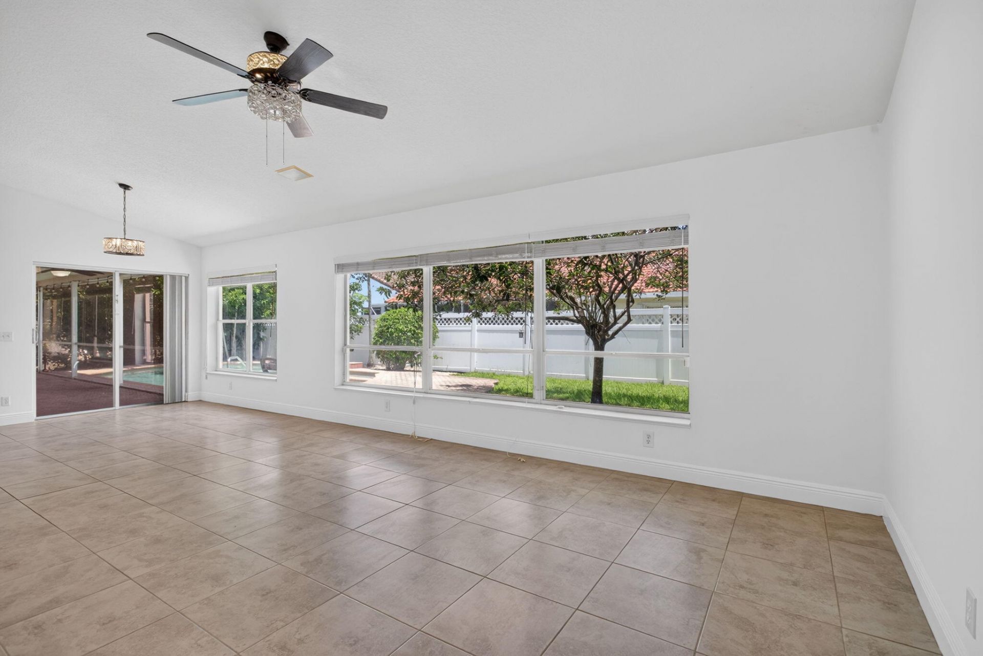 9175 NW 41st Manor, Coral Springs, FL 33065 Photo