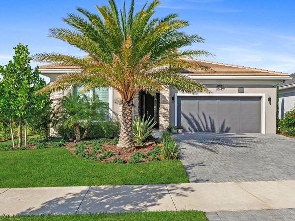 10145 Timber Creek Way, Palm Beach Gardens, FL 33412