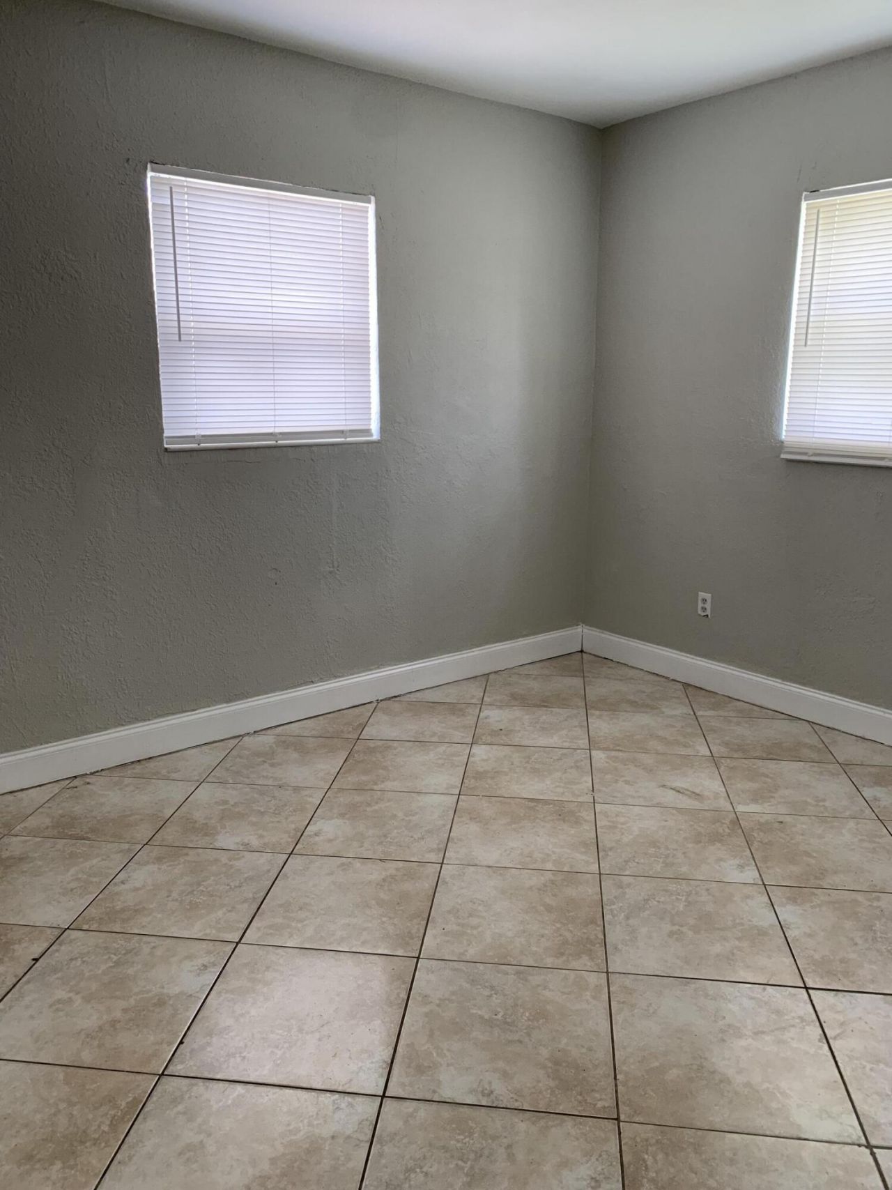 240 NW 38th Avenue, Lauderhill, FL 33311 Photo