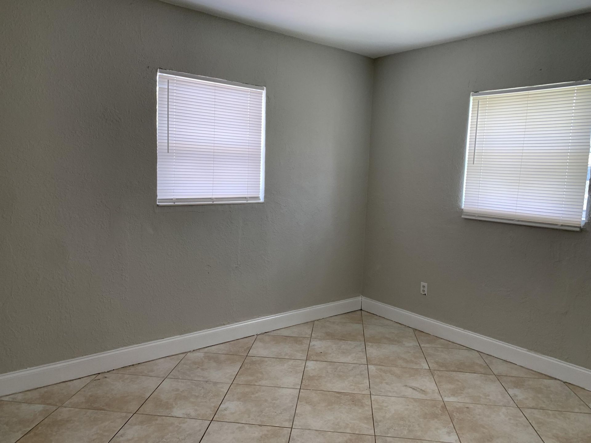 240 NW 38th Avenue, Lauderhill, FL 33311 Photo