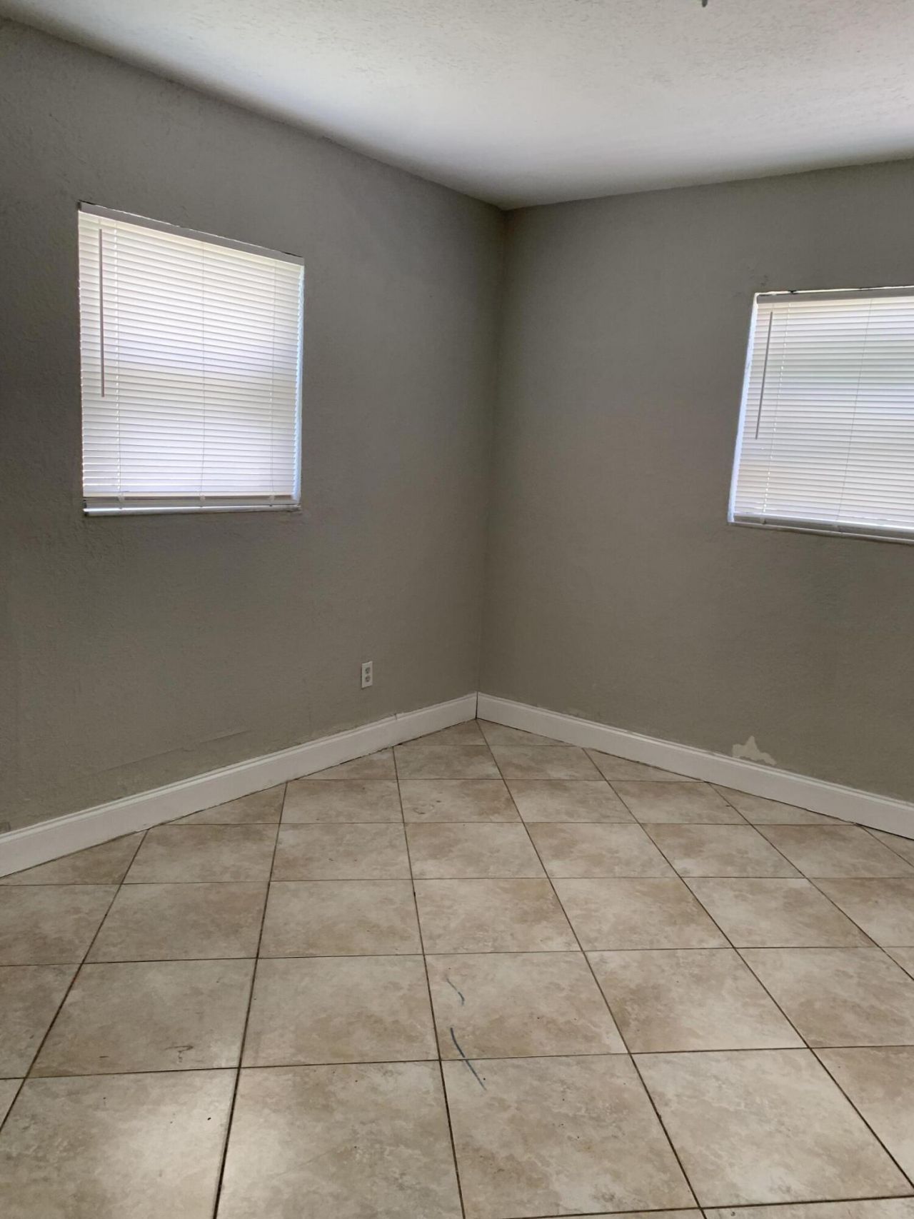 240 NW 38th Avenue, Lauderhill, FL 33311 Photo
