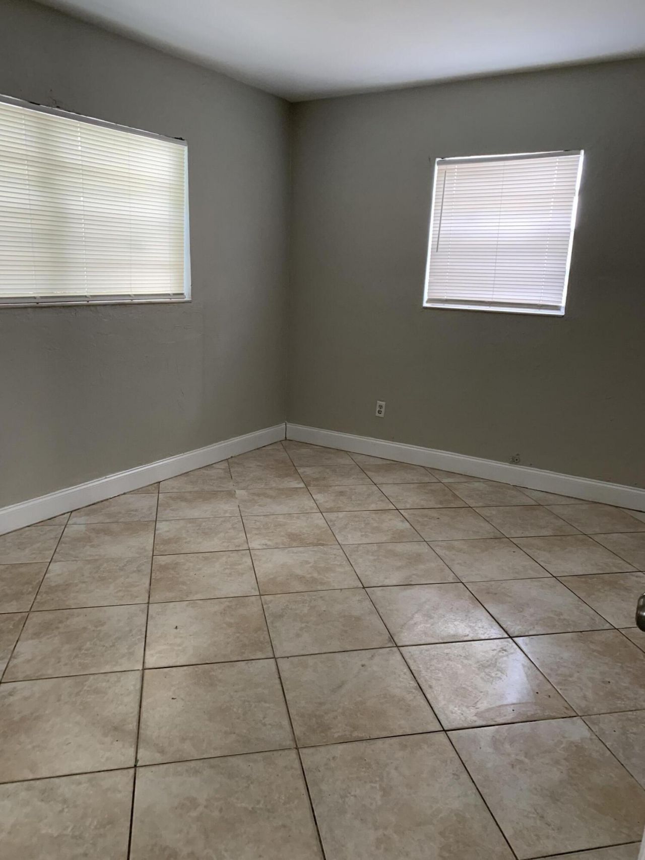 240 NW 38th Avenue, Lauderhill, FL 33311 Photo