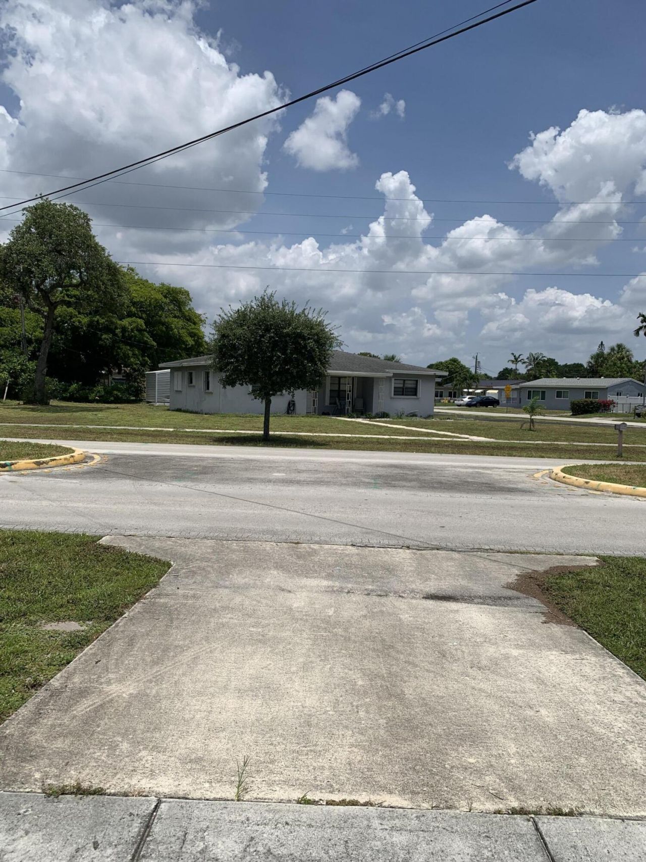 240 NW 38th Avenue, Lauderhill, FL 33311 Photo
