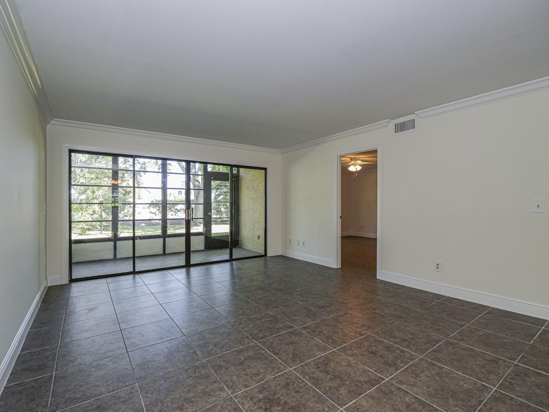 400 18th Street, Unit G2, Vero Beach, FL 32960 Photo