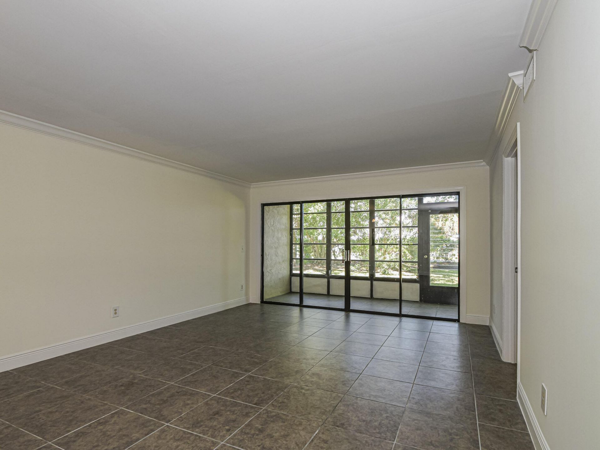 400 18th Street, Unit G2, Vero Beach, FL 32960 Photo