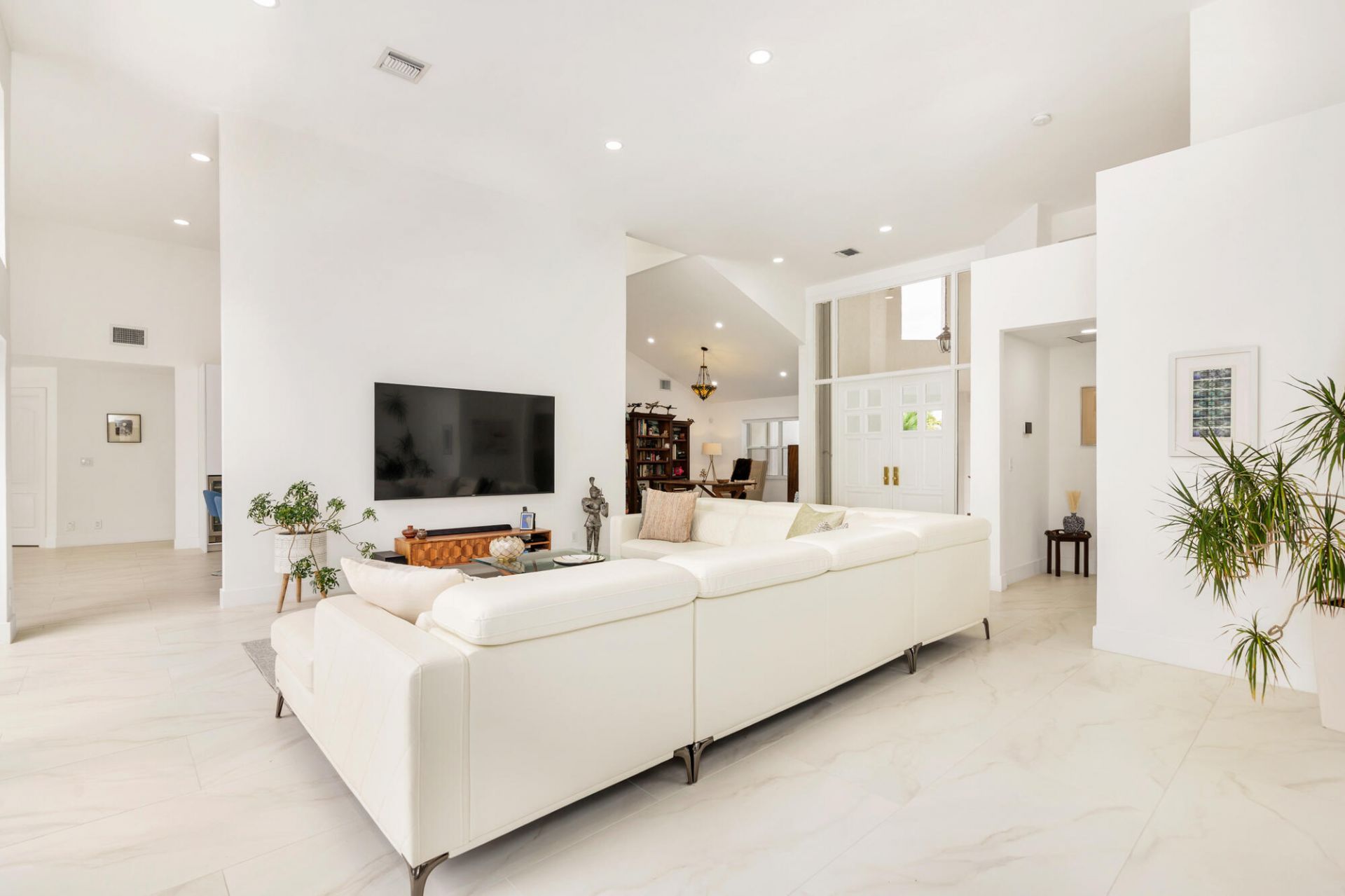 1084 Seagull Park Road S, West Palm Beach, FL 33411 Photo