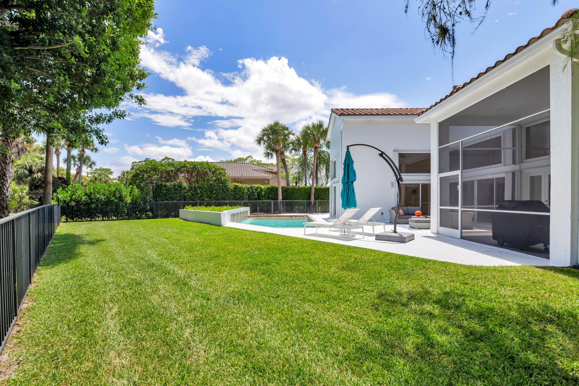 1084 Seagull Park Road S, West Palm Beach, FL 33411 Photo