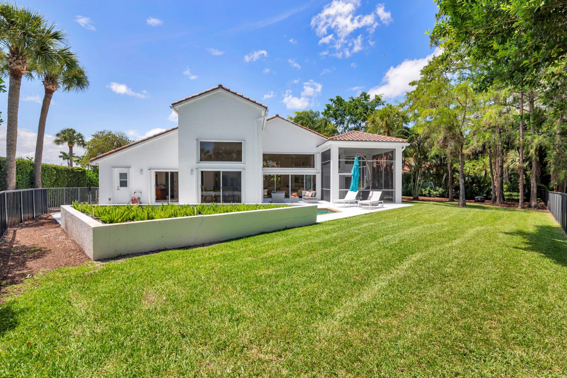 1084 Seagull Park Road S, West Palm Beach, FL 33411 Photo