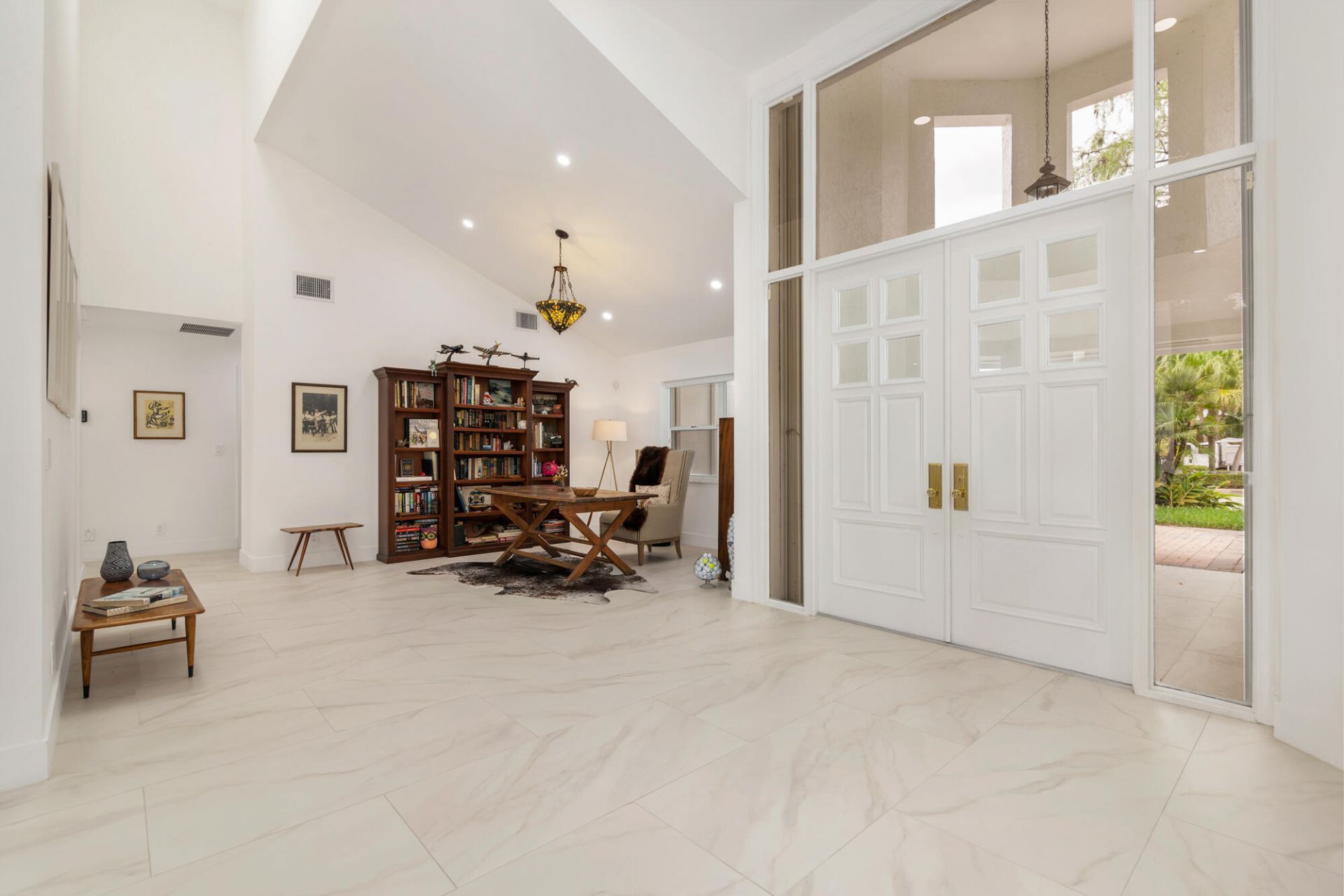 1084 Seagull Park Road S, West Palm Beach, FL 33411 Photo