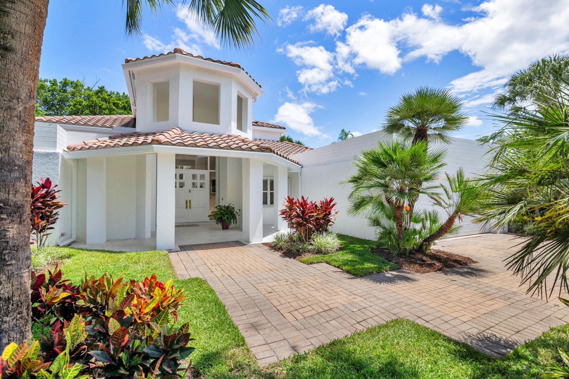 1084 Seagull Park Road S, West Palm Beach, FL 33411 Photo