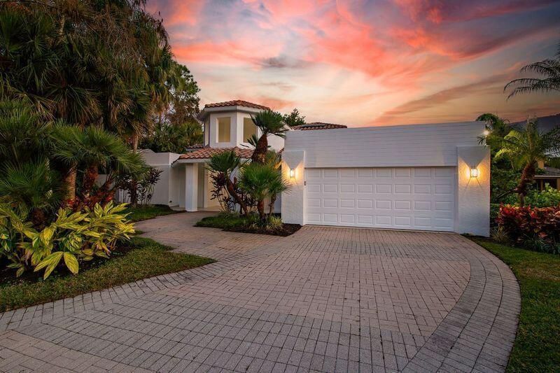 1084 Seagull Park Road S, West Palm Beach, FL 33411 Photo