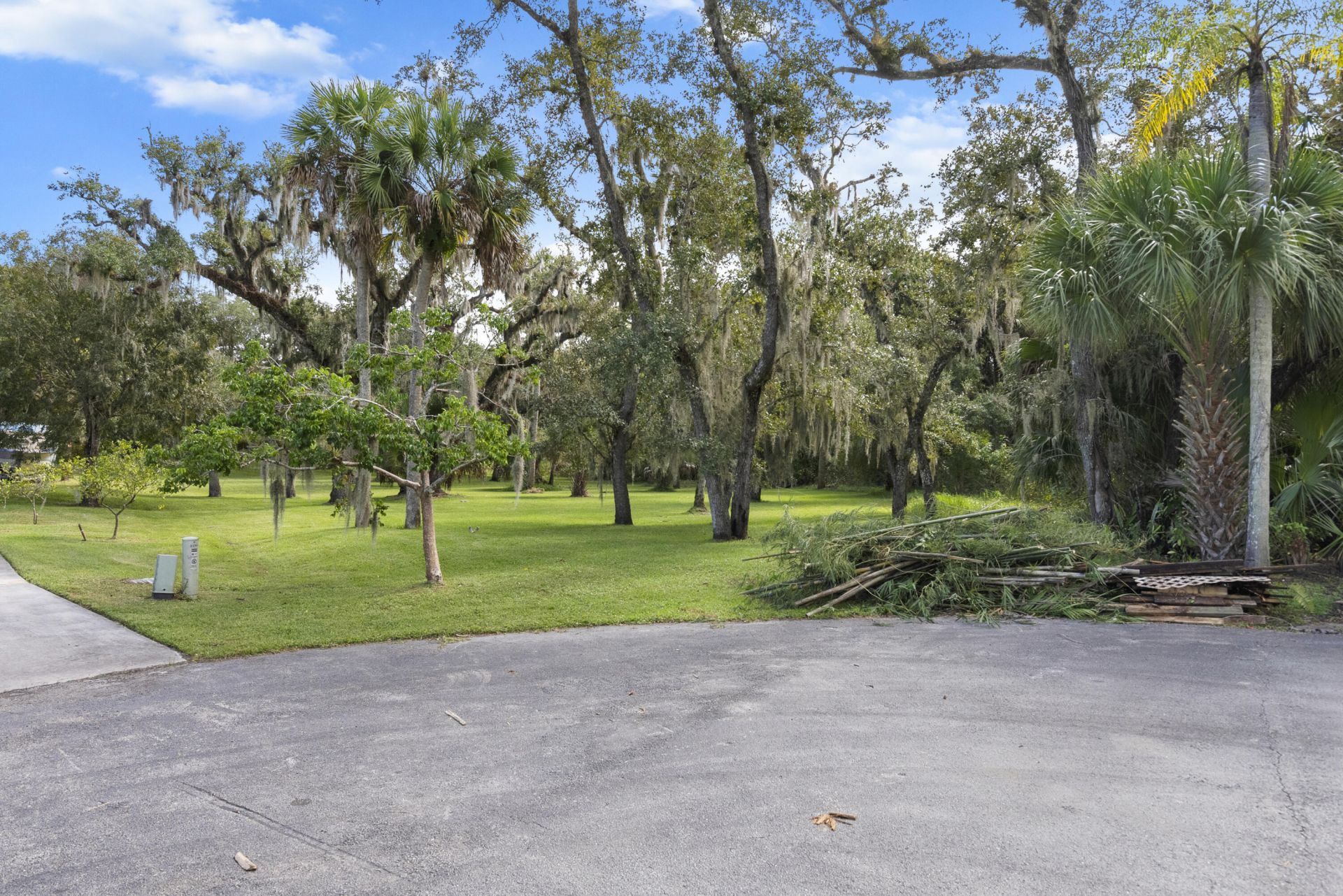 2260 Sweetwater Drive, Fort Pierce, FL 34981 Photo
