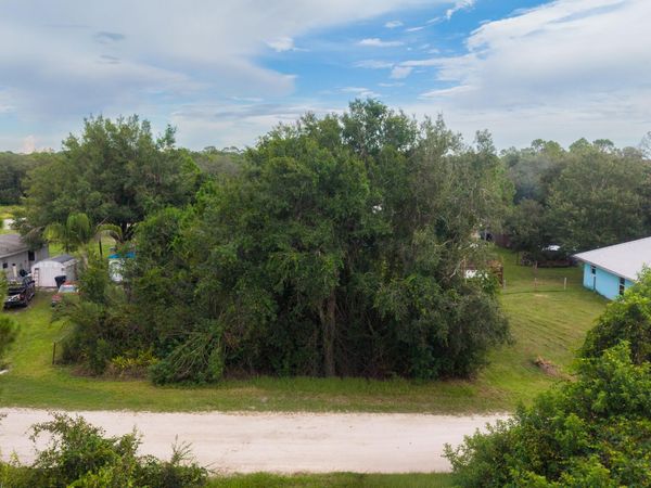 10530 NE 2nd Terrace, Okeechobee, FL 34972