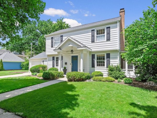 541 E Hickory Street , Hinsdale, IL 60521