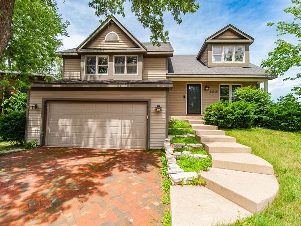 18910 W Orchard Lane, Grayslake, IL 60030