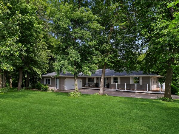 5908 E 76th Street S, Newton, IA 50208