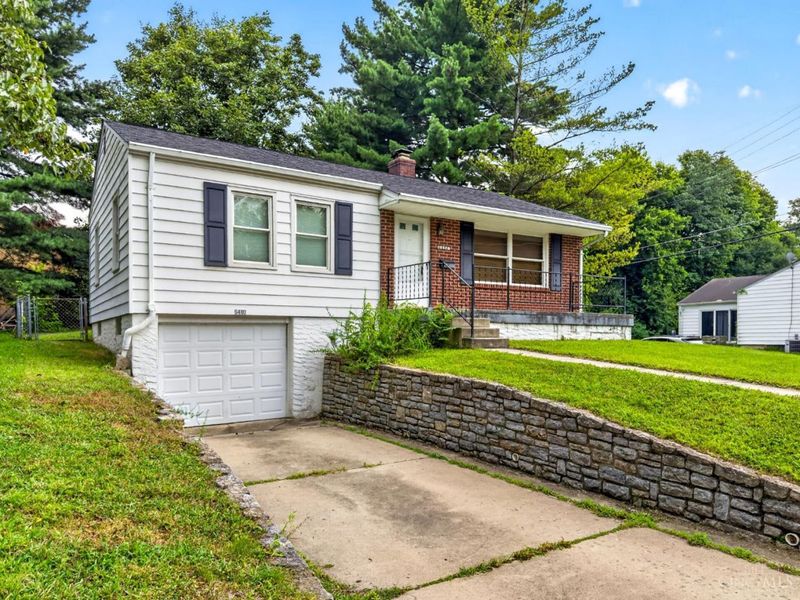 6480 Ridgefield Drive, Springfield Township, OH 45224 Photo 22