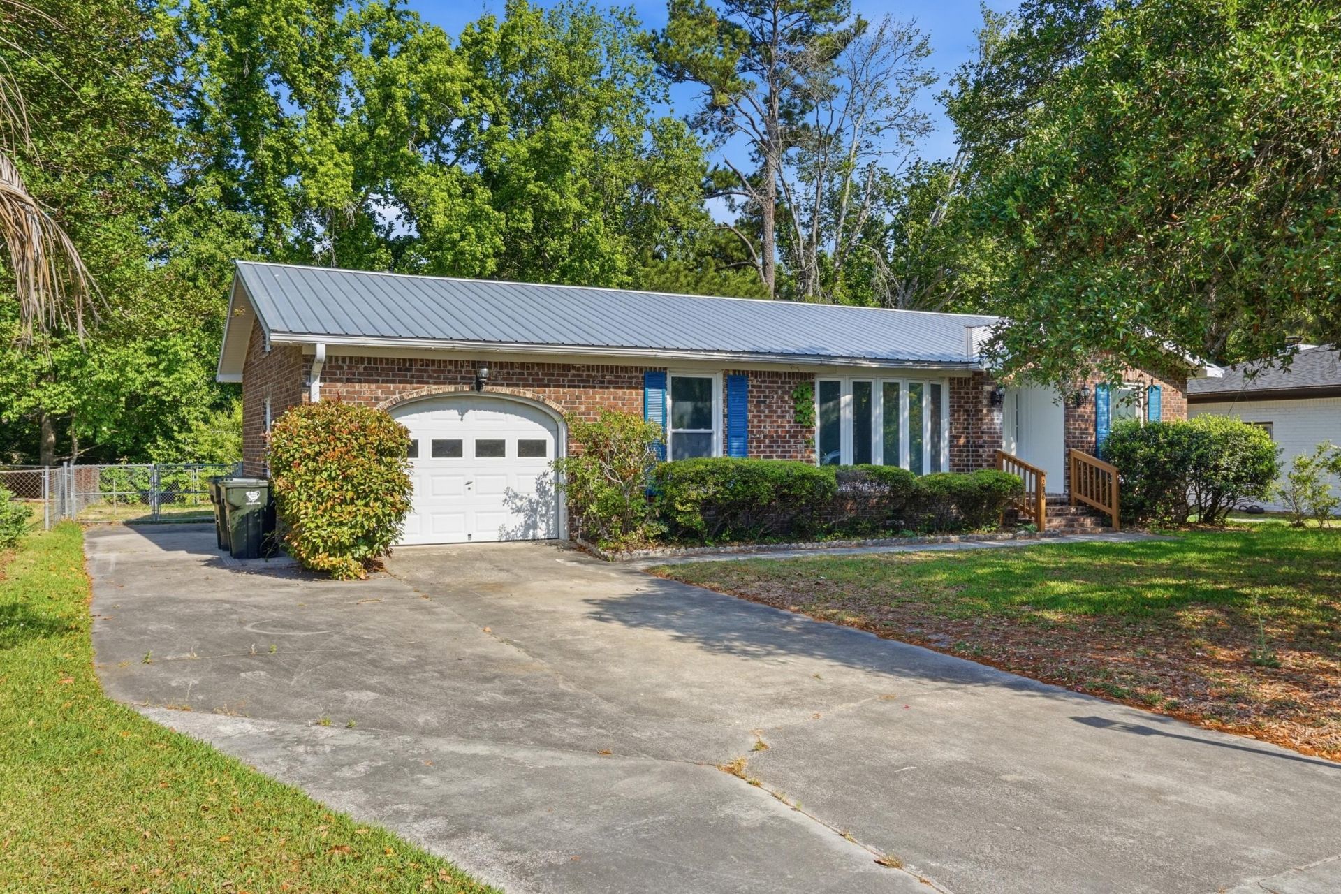 226 Loblolly Circle Photo 4