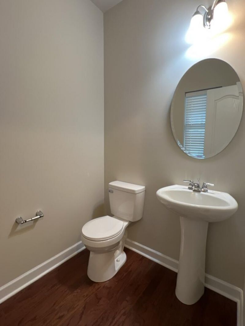 579 Crossland Drive Photo 13