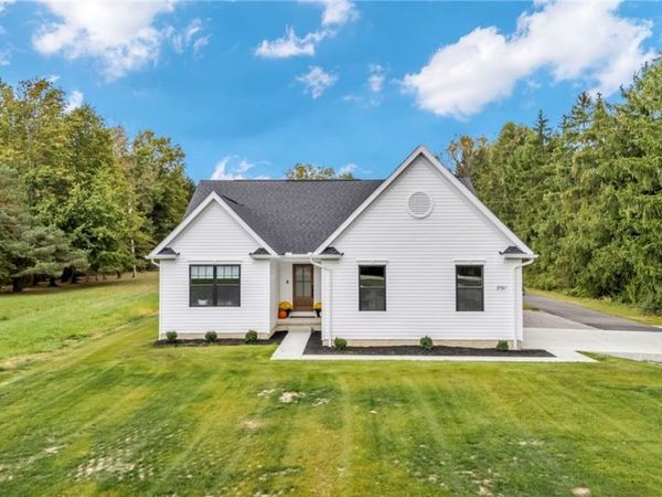 27261 Cook Road , Olmsted Twp, OH 44138