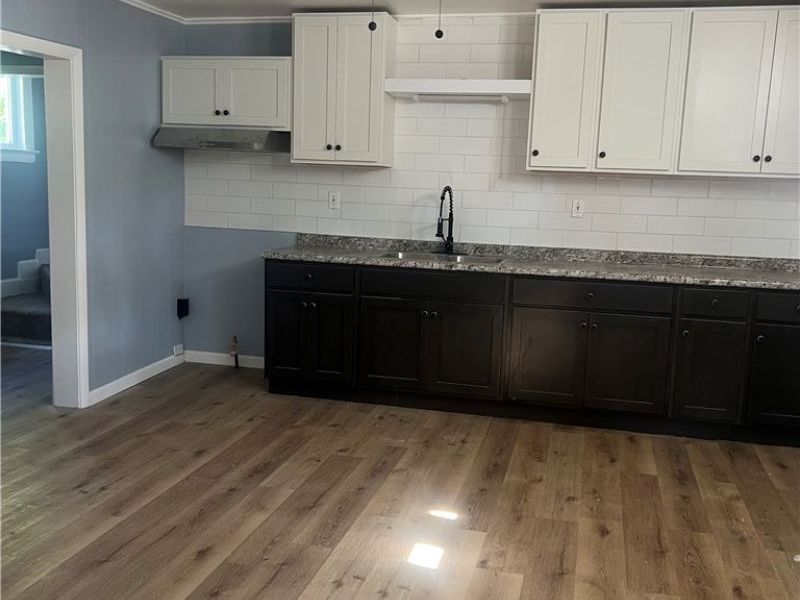 6709 Gertrude Avenue , Cleveland, OH 44105 Photo 7