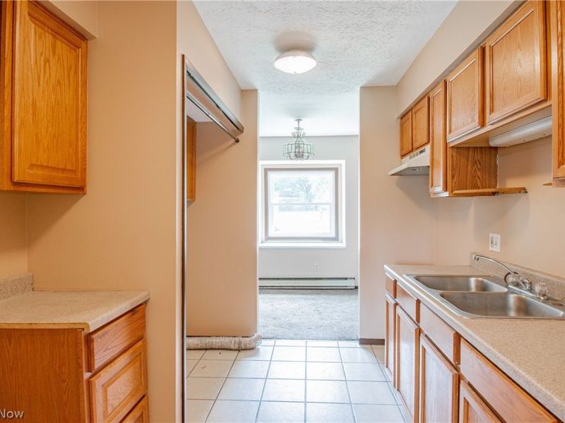 217 Edwin Street NW, Unit A, Hartville, OH 44632 Photo 6