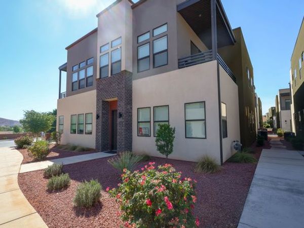 3080 S BLOOMINGTON DR E, Unit 25, St. George, UT 84770