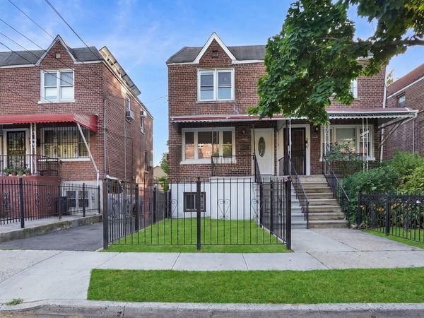 4135 Murdock Avenue, Bronx, NY 10466