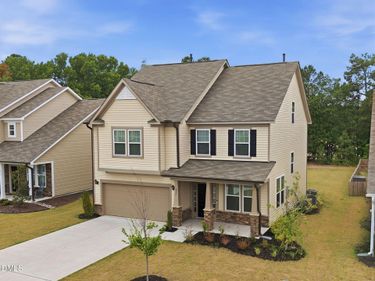 835 Golden Plum Lane, Zebulon, NC 27597