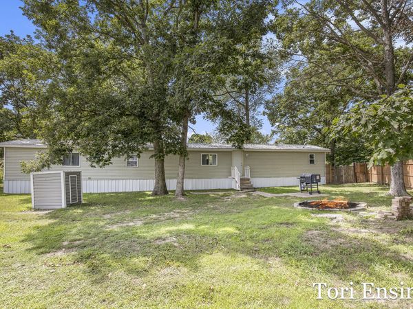 3211 Wood Duck Drive, Sheridan, MI 48884