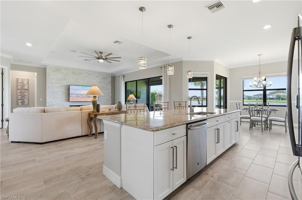 19079 Elston Way, Estero, FL 33928 Photo