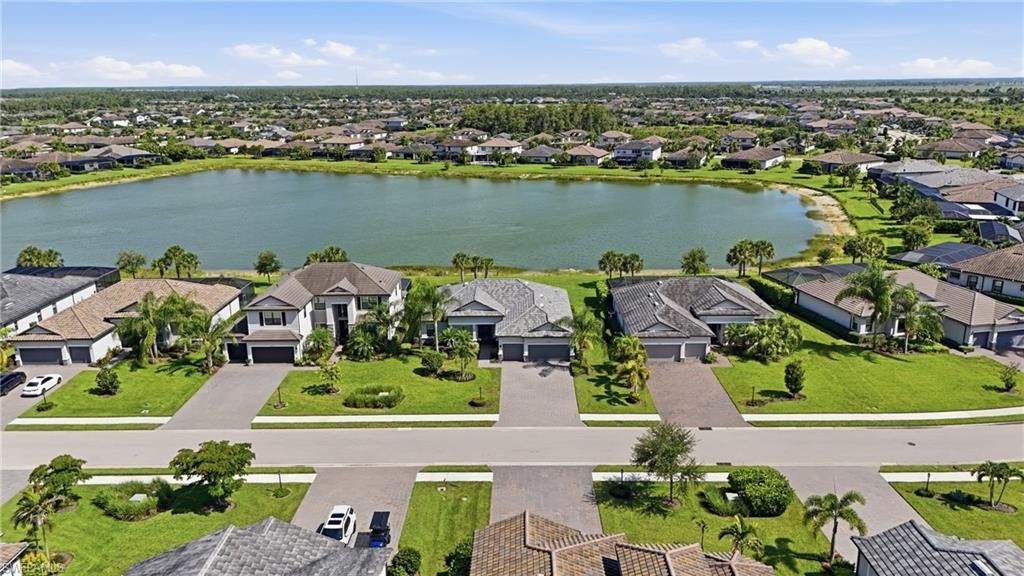 19079 Elston Way, Estero, FL 33928 Photo