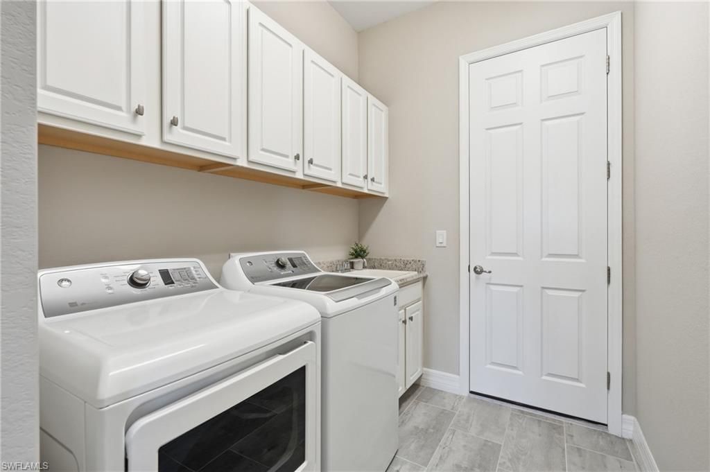 19079 Elston Way, Estero, FL 33928 Photo
