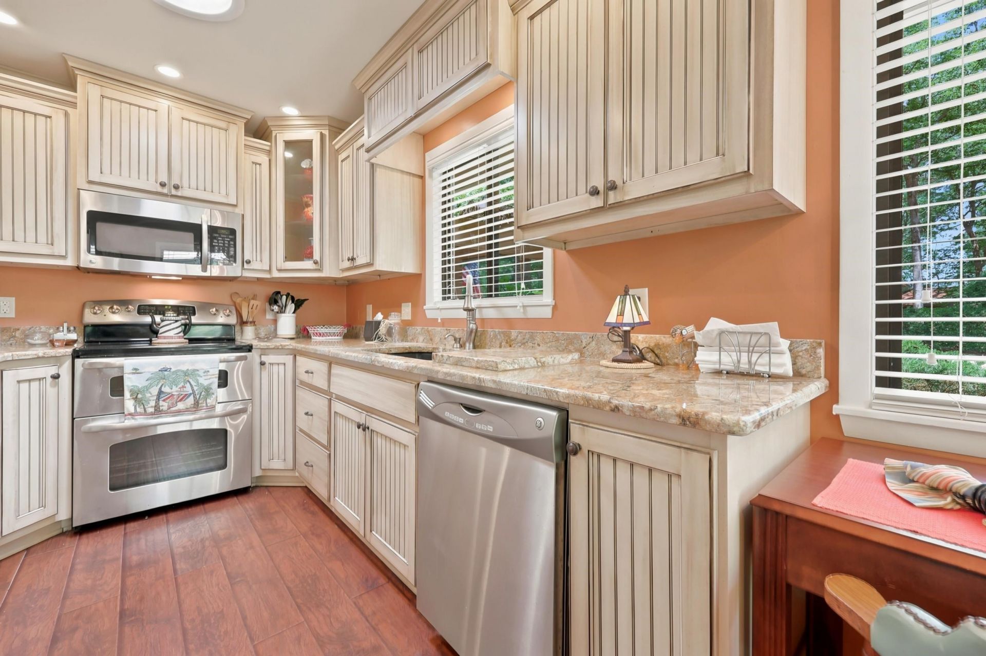 908 Briarwood Dr.  Photo 13