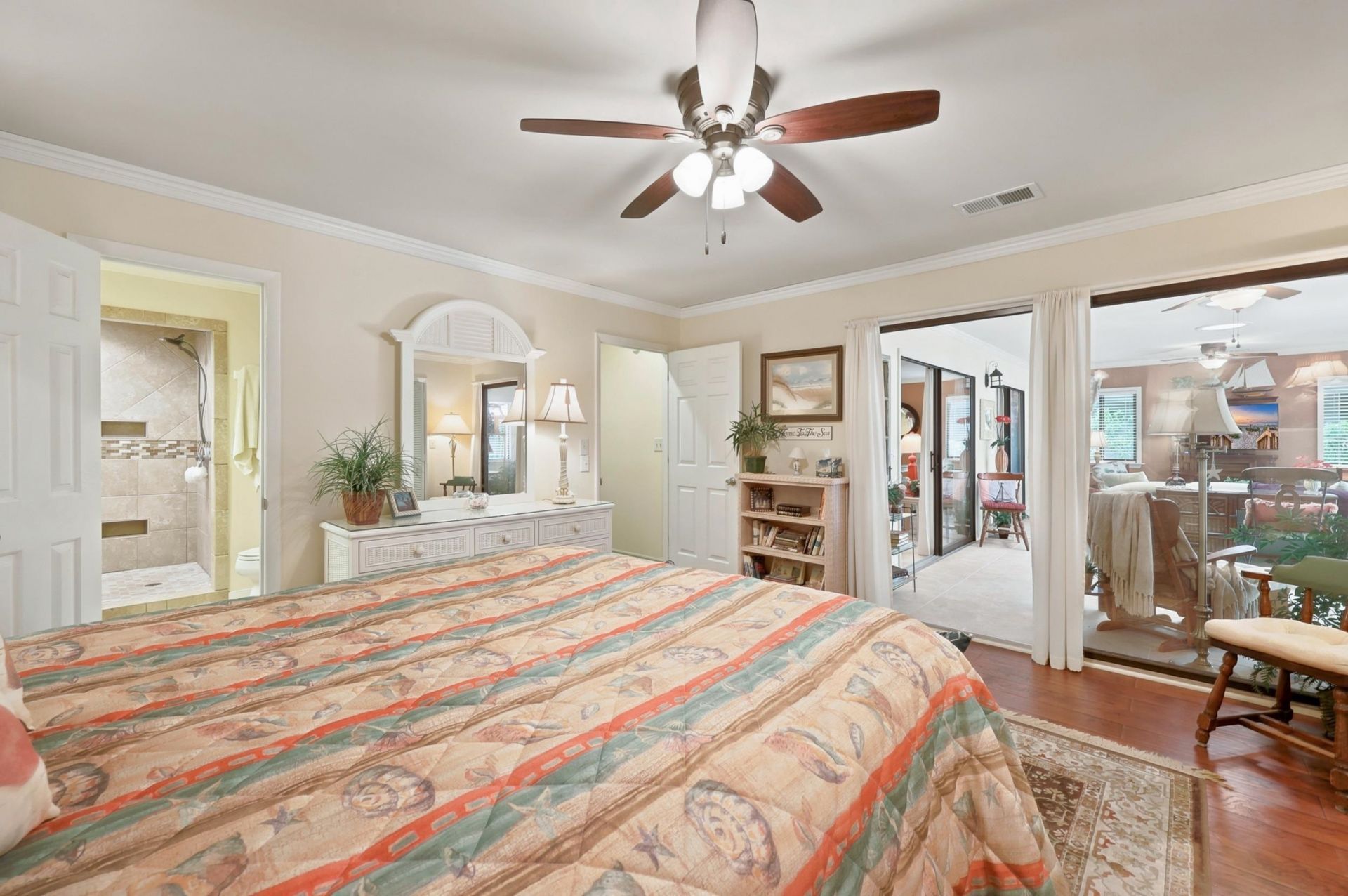 908 Briarwood Dr.  Photo 17