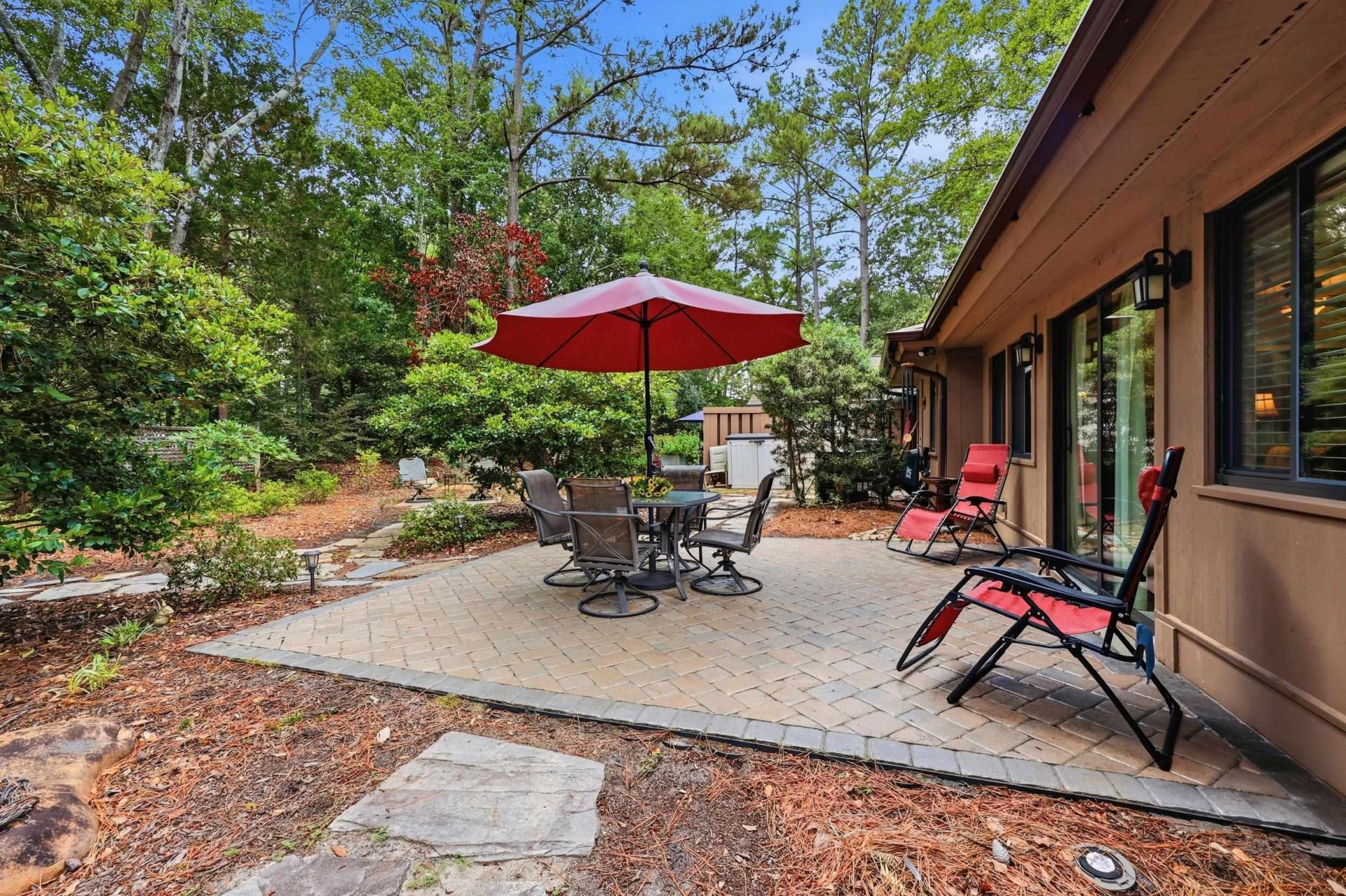 908 Briarwood Dr.  Photo 26