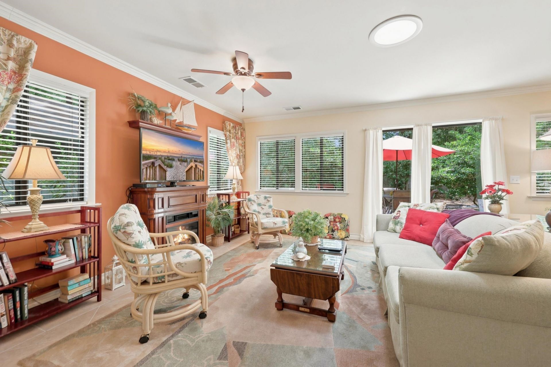 908 Briarwood Dr.  Photo 8