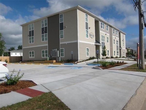 2725 INDEPENDENCE Street , Unit 303, Metairie, LA 70006