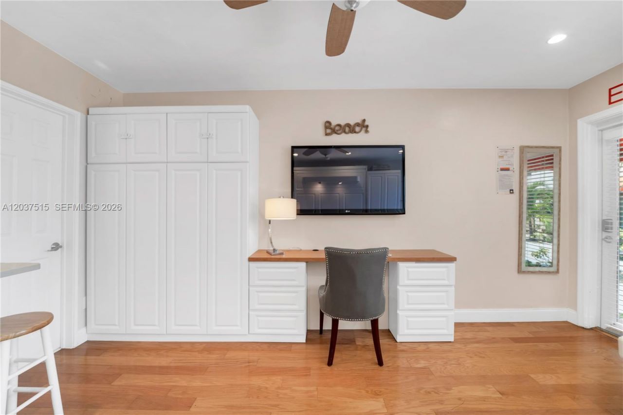 336 Arthur St , Unit 118, Hollywood, FL 33019 Photo