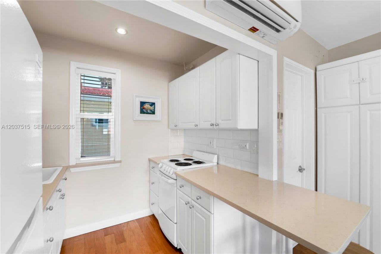 336 Arthur St , Unit 118, Hollywood, FL 33019 Photo