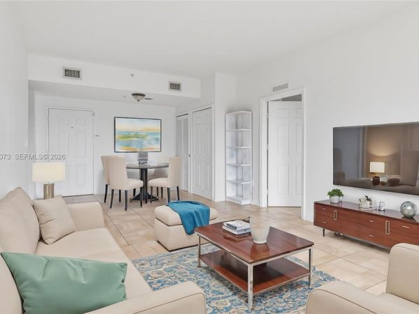 5271 SW 8th St , Unit 304, Miami, FL 33134