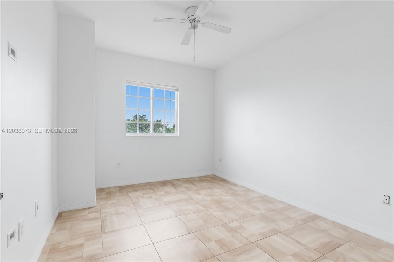 5271 SW 8th St , Unit 304, Miami, FL 33134 Photo