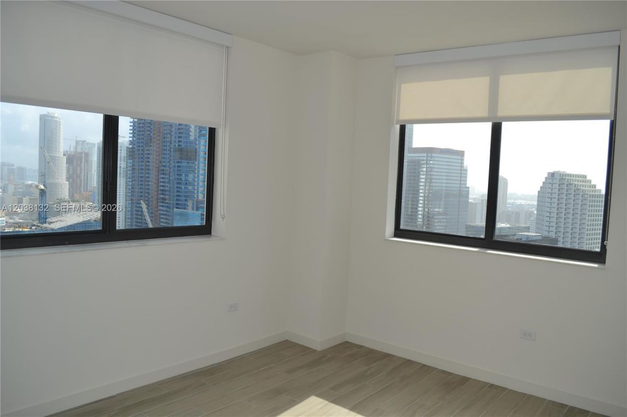 999 SW 1st Ave , Unit 3202, Miami, FL 33130 Photo