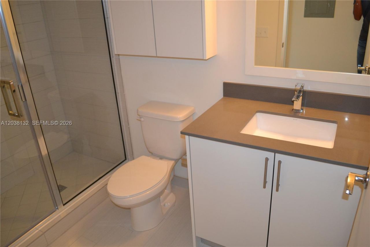 999 SW 1st Ave , Unit 3202, Miami, FL 33130 Photo
