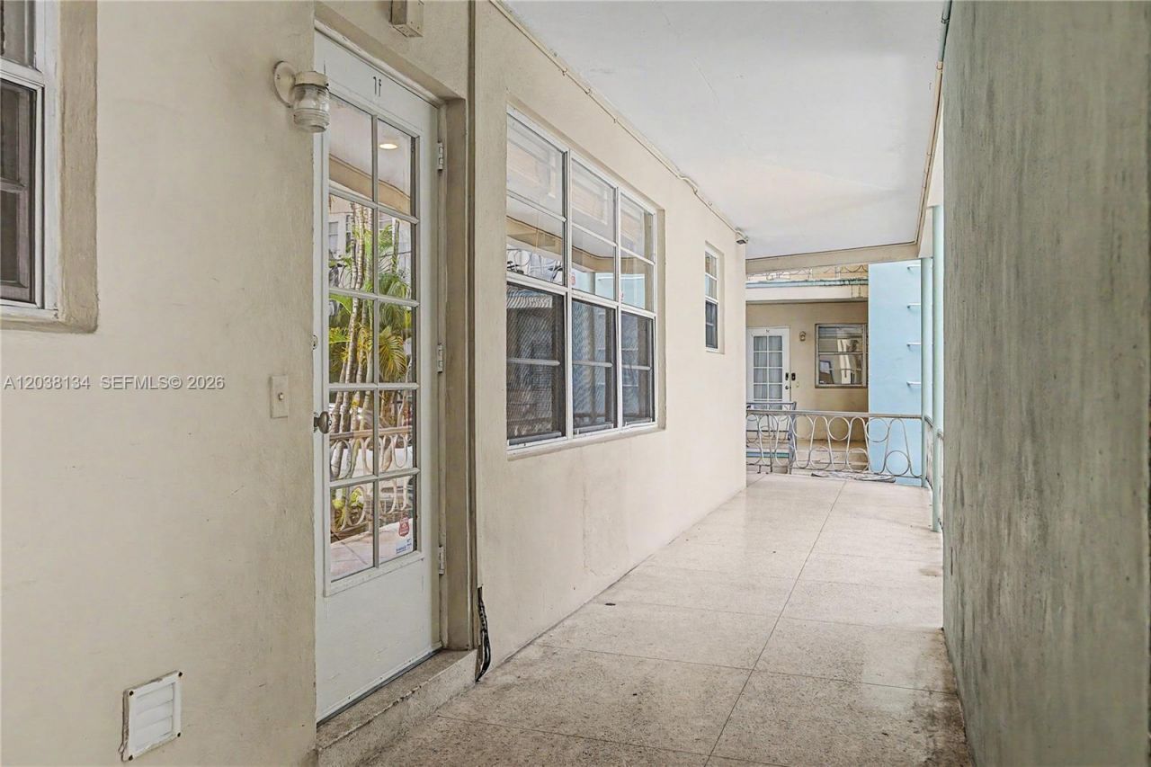 1751 Washington Ave , Unit 1F, Miami Beach, FL 33139 Photo