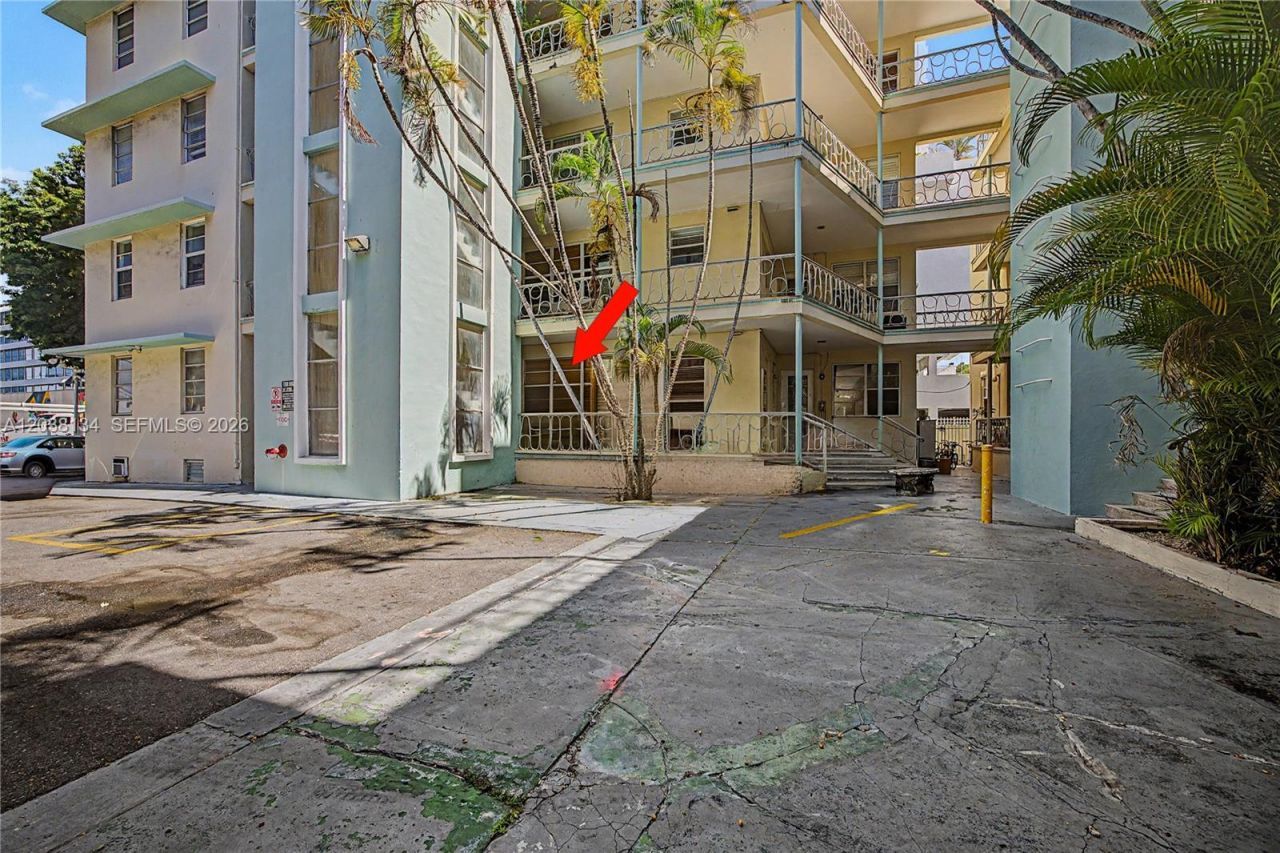 1751 Washington Ave , Unit 1F, Miami Beach, FL 33139 Photo