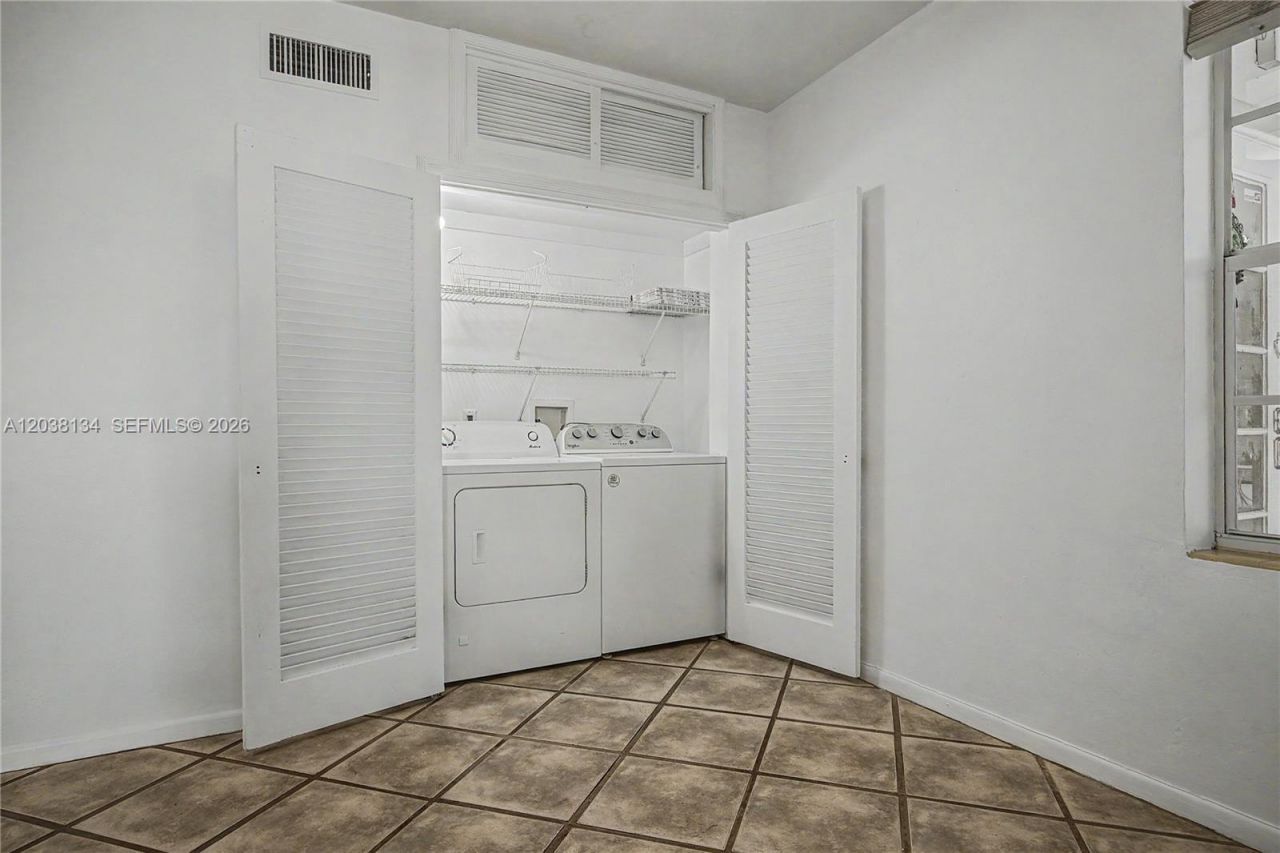 1751 Washington Ave , Unit 1F, Miami Beach, FL 33139 Photo