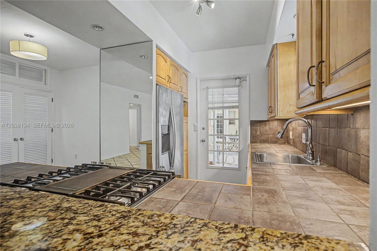 1751 Washington Ave , Unit 1F, Miami Beach, FL 33139 Photo